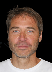 Axel Schmidt headshot